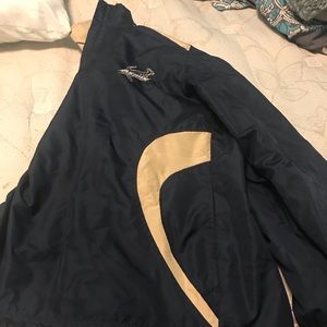 A Akron slik hoodie